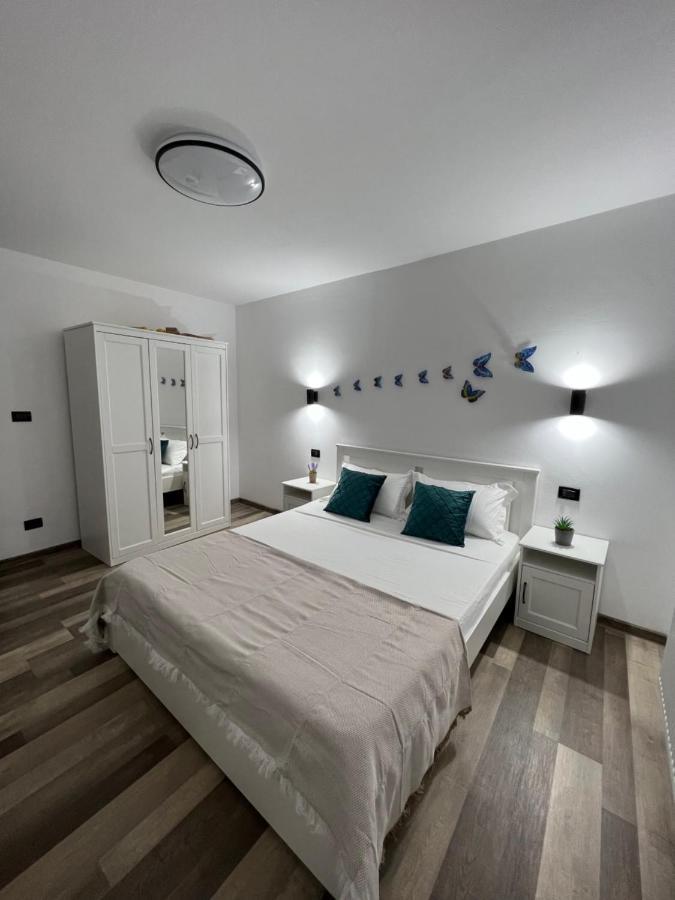 Sunny Luxury Home G. Enescu Suceava Esterno foto